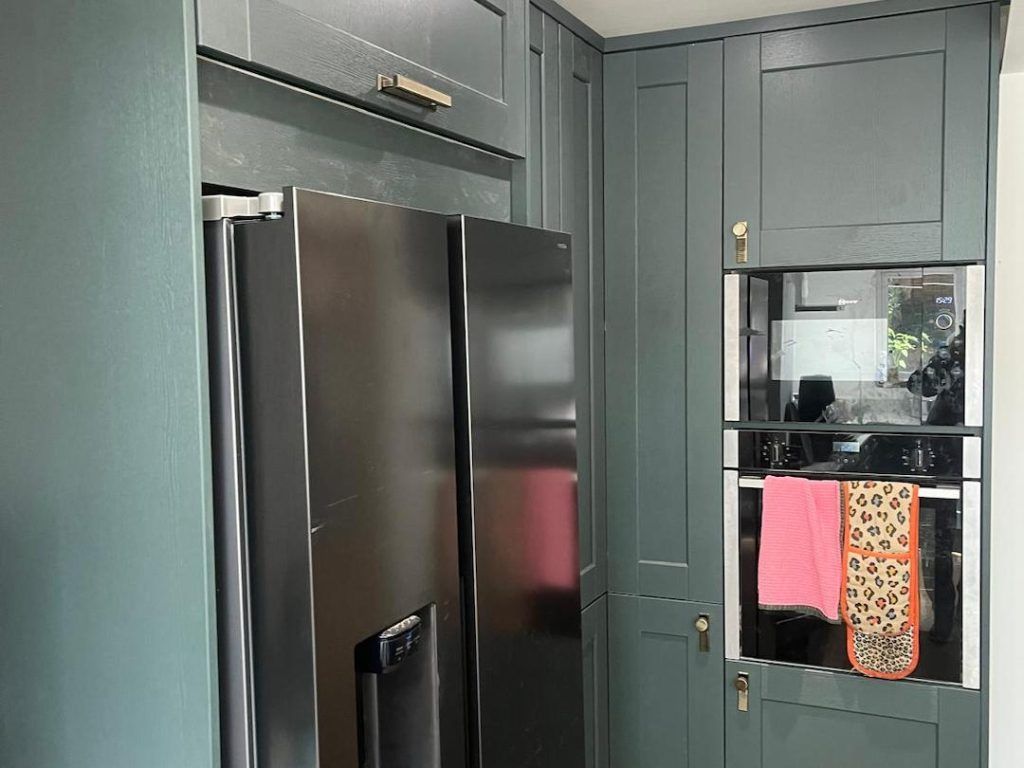 green kitchen
